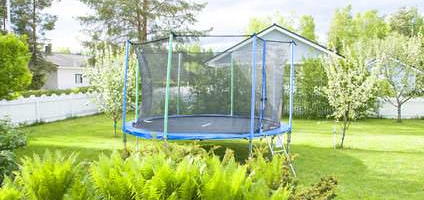 Des surfaces adaptées à votre trampoline
